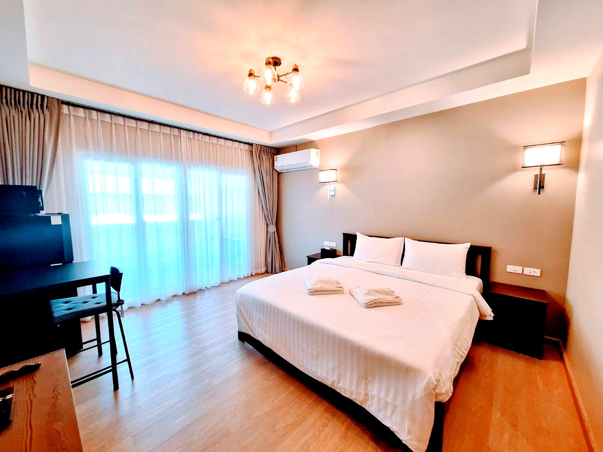 Pictures of ๋J STAR HOTEL 4/8