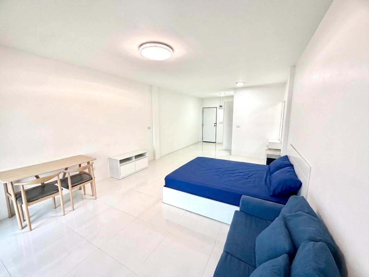 Condo — photo 4