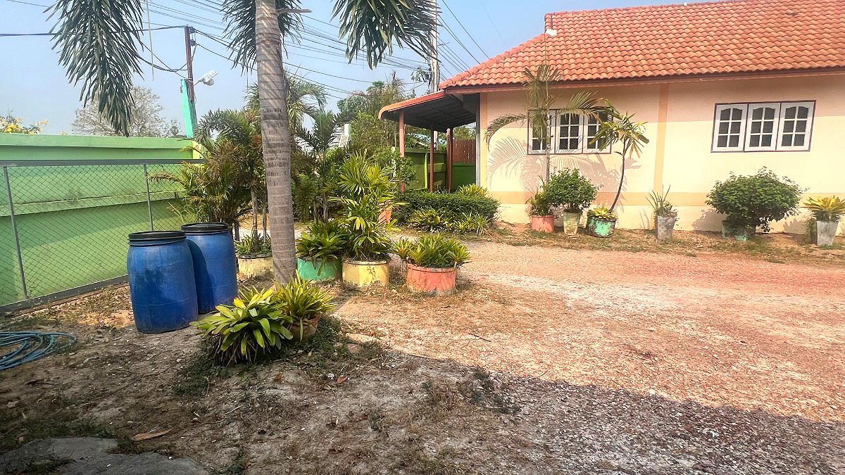 รูปภาพ ให้เช่า ห้องพักกว้าง ฟรี WIFI แอร์ น้ำอุ่น  ที่จอดรถ เฟอร์ครบ ใกล้ 7-11 บ้านท่อทองแดง หนองปลิง  | อพาร์ทเม้นท์ หอพัก ที่พัก ห้องพัก - รูปที่ 23/28