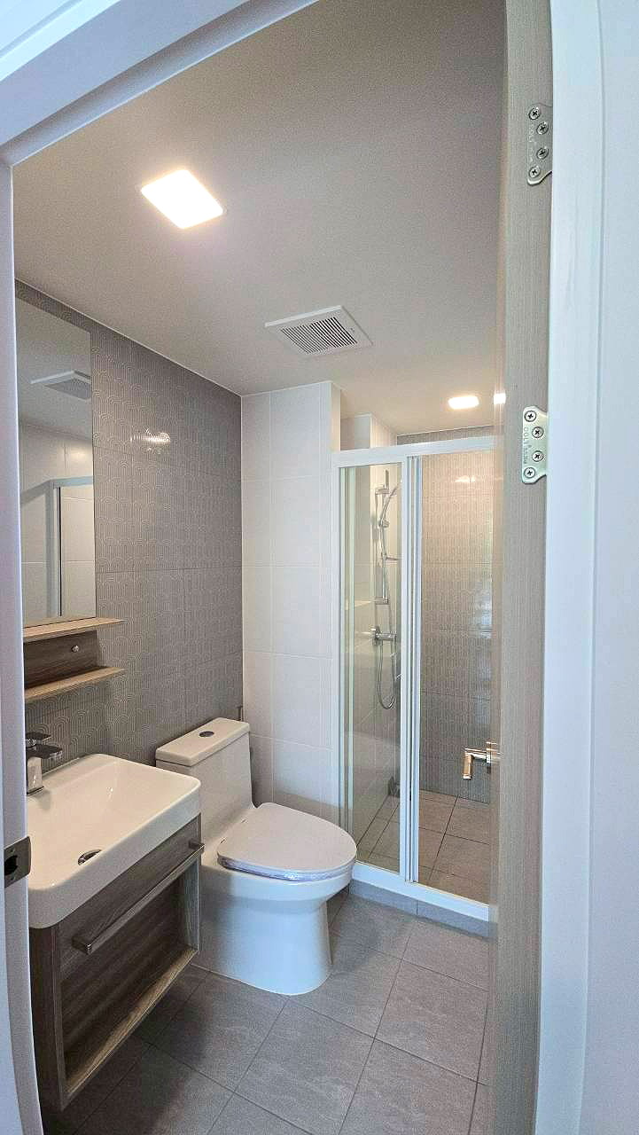 Pictures of Kave Luminous Bangmod 4/10