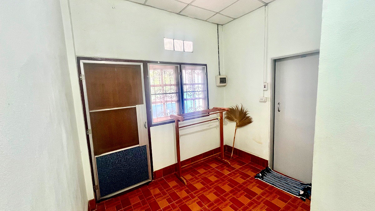 รูปภาพ ให้เช่า ห้องพักกว้าง ฟรี WIFI แอร์ น้ำอุ่น  ที่จอดรถ เฟอร์ครบ ใกล้ 7-11 บ้านท่อทองแดง หนองปลิง  | อพาร์ทเม้นท์ หอพัก ที่พัก ห้องพัก - รูปที่ 13/28