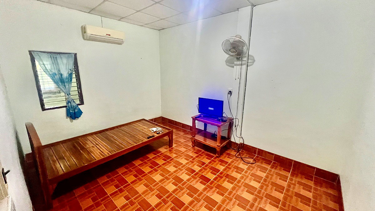 รูปภาพ ให้เช่า ห้องพักกว้าง ฟรี WIFI แอร์ น้ำอุ่น  ที่จอดรถ เฟอร์ครบ ใกล้ 7-11 บ้านท่อทองแดง หนองปลิง  | อพาร์ทเม้นท์ หอพัก ที่พัก ห้องพัก - รูปที่ 10/28