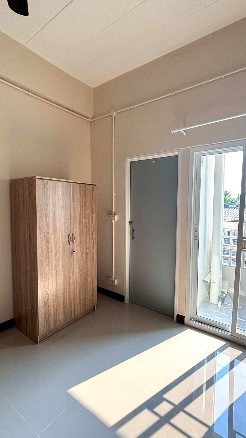 รูปภาพ เดอะ ทรี เฮาวส์ คู้บอน 31 | อพาร์ทเม้นท์ หอพัก ที่พัก ห้องพัก - รูปที่ 5/9