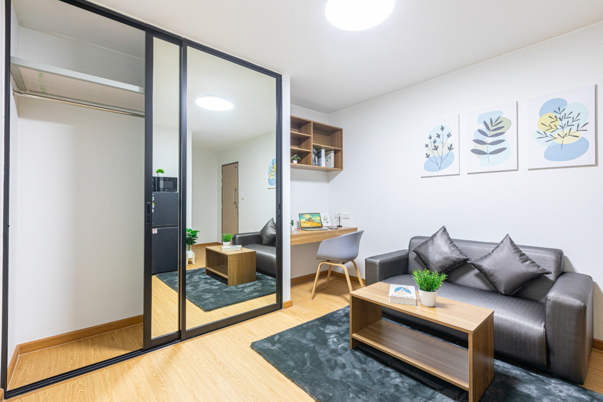 Condo — photo 2