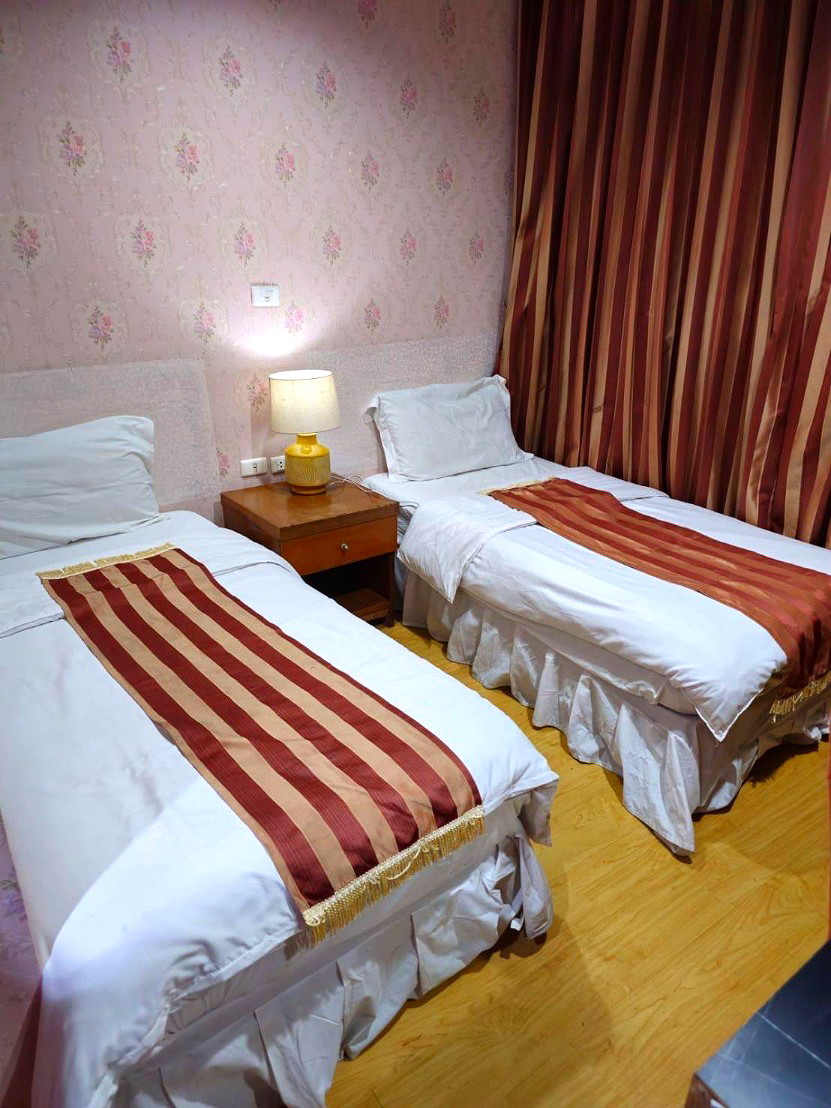 Pictures of TANAKRON (room for rent) Sukhumvit 11 3/7