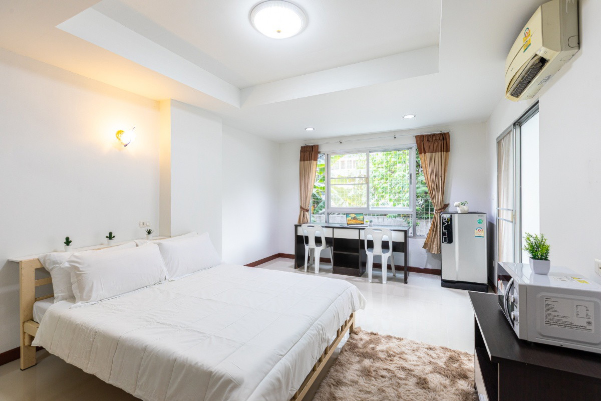 Condo — photo 3
