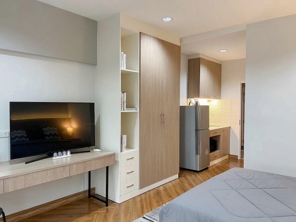 Condo · Huai Khwang, bangkok — photo 4