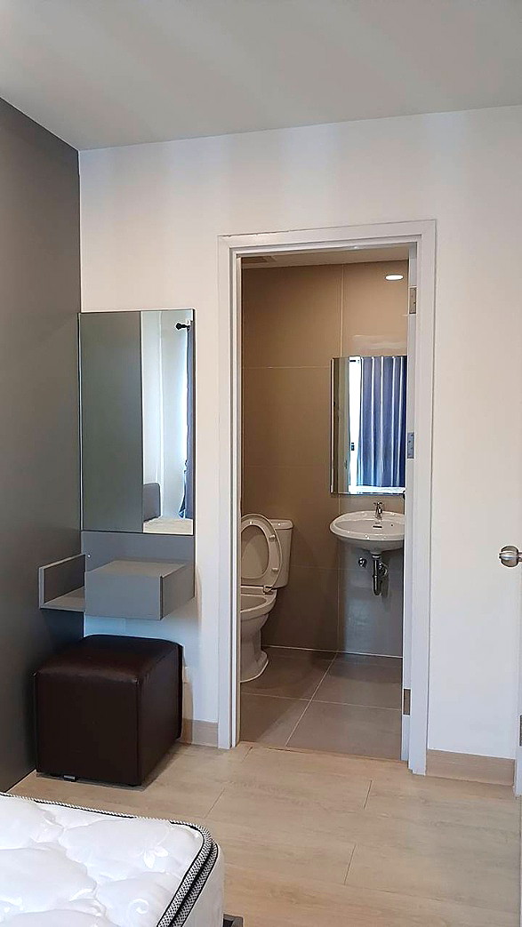 Pictures of Wynn Condo Thani 13/14