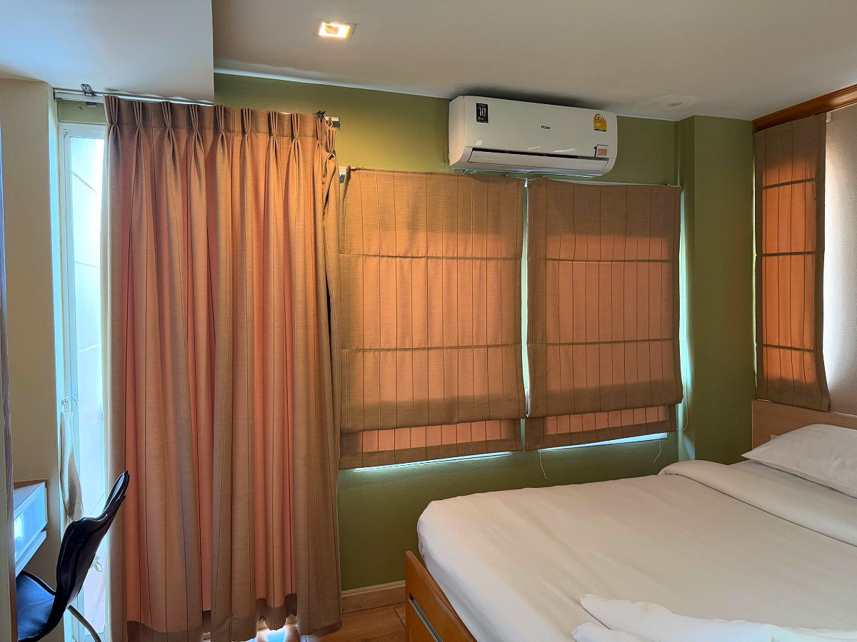 Pictures of GreenView Ekkamai 10 9/41