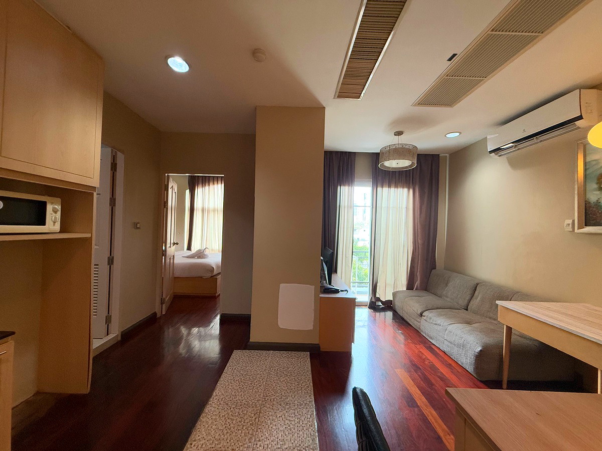 Pictures of GreenView Ekkamai 10 41/41