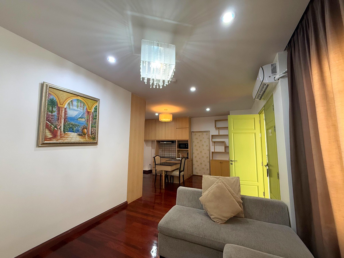 Pictures of GreenView Ekkamai 10 21/41