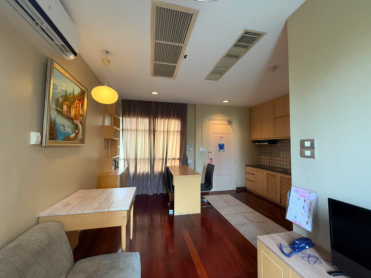 Pictures of GreenView Ekkamai 10 33/41