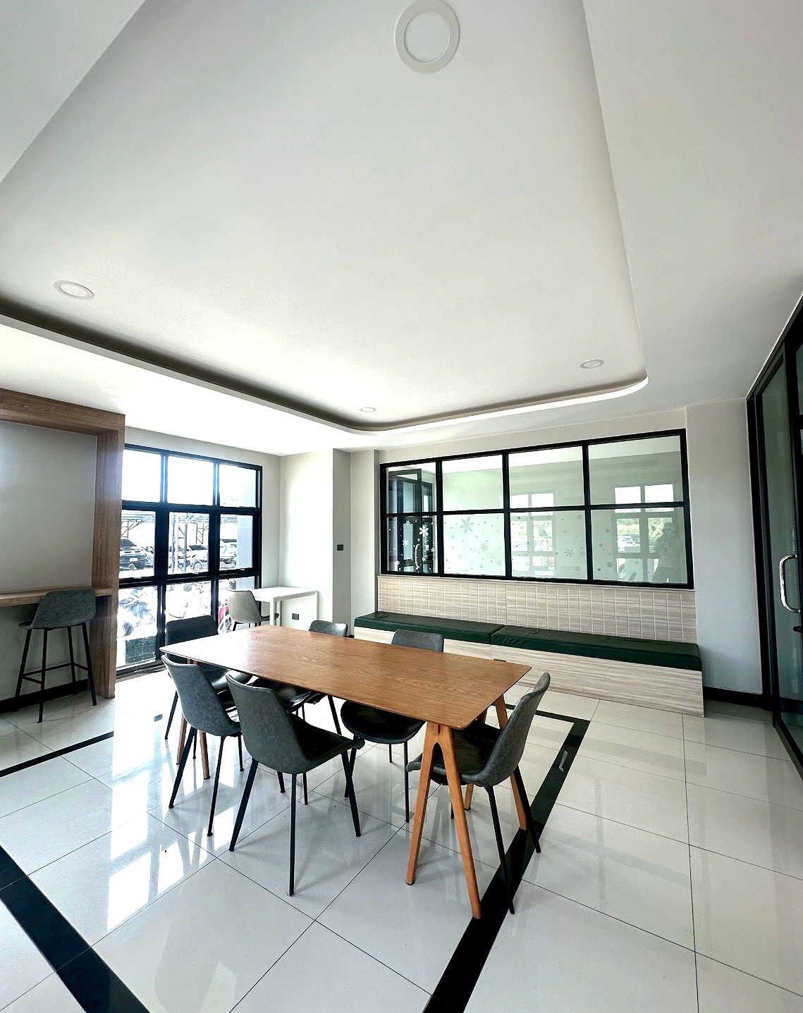 Pictures of The Terrace Klong 6 New Apartment 25/33