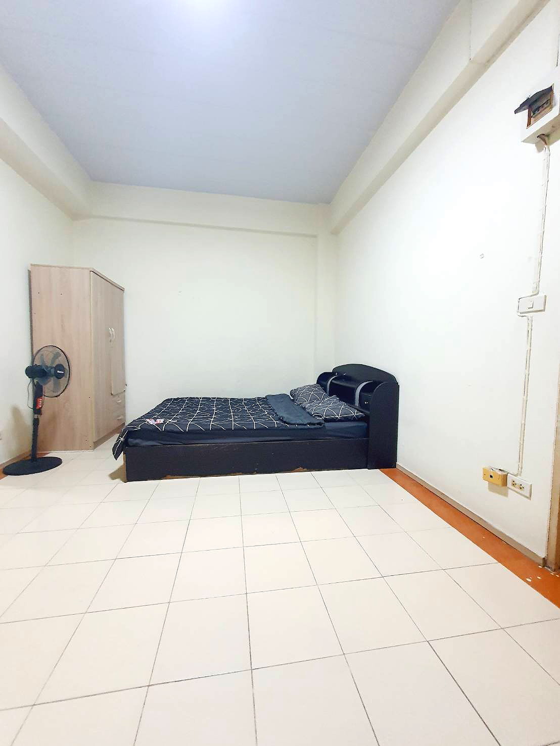 Pictures of Uhouse Apartment 27/29