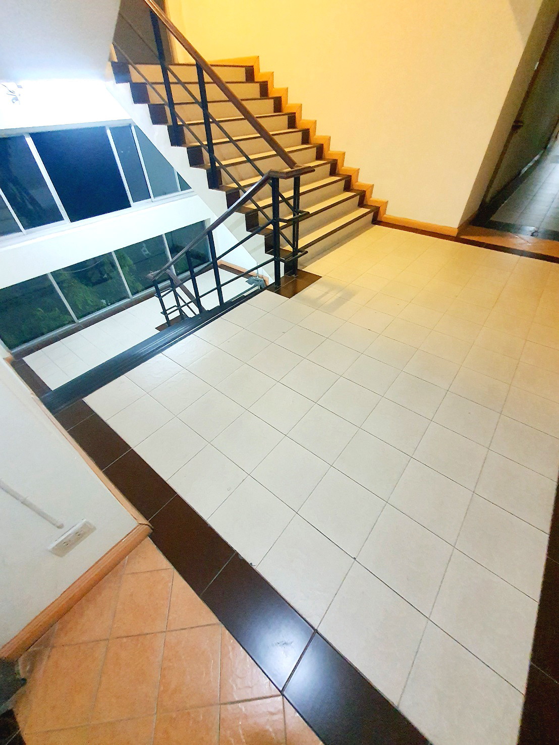 Pictures of Uhouse Apartment 24/29