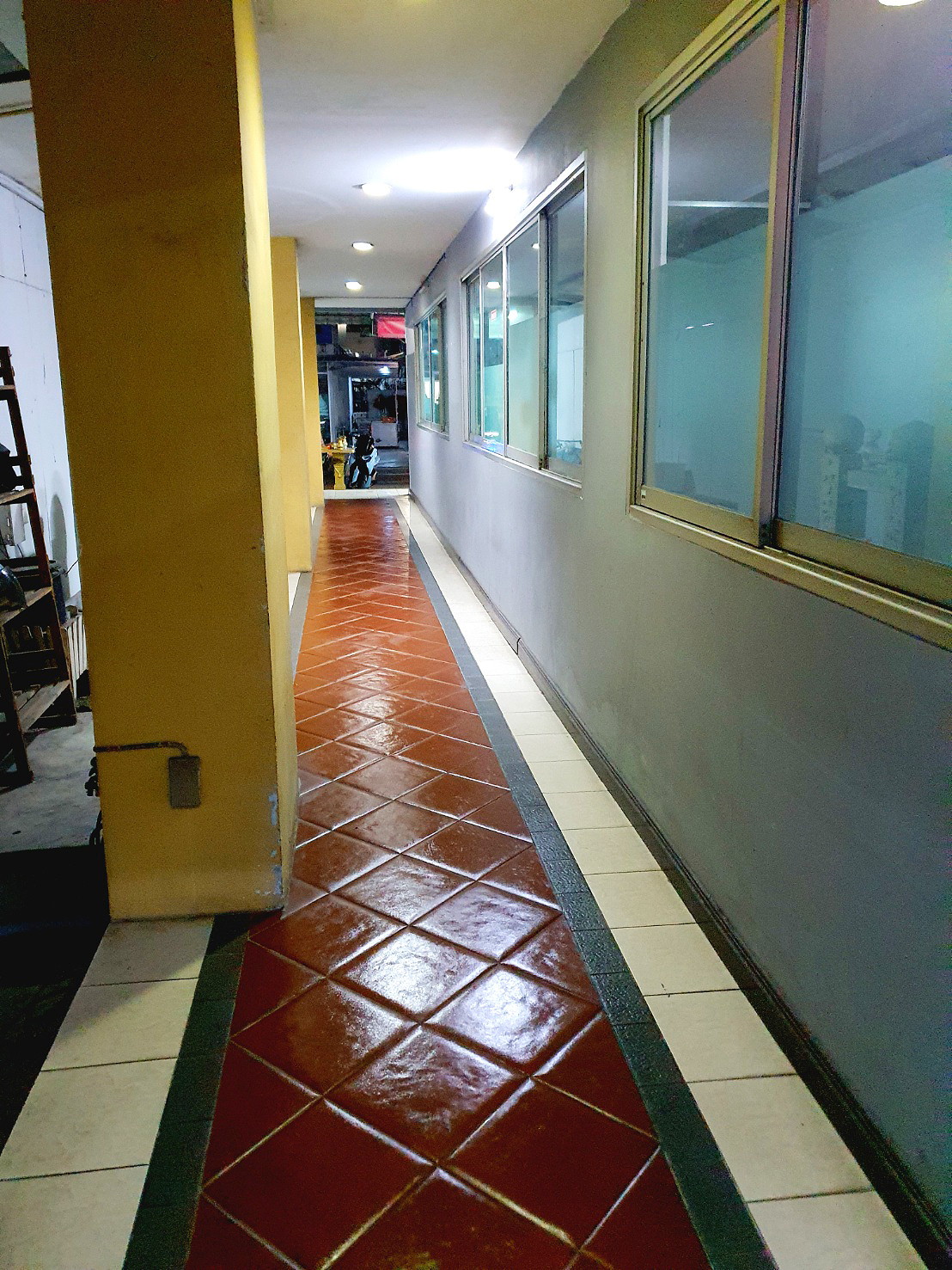 Pictures of Uhouse Apartment 20/29