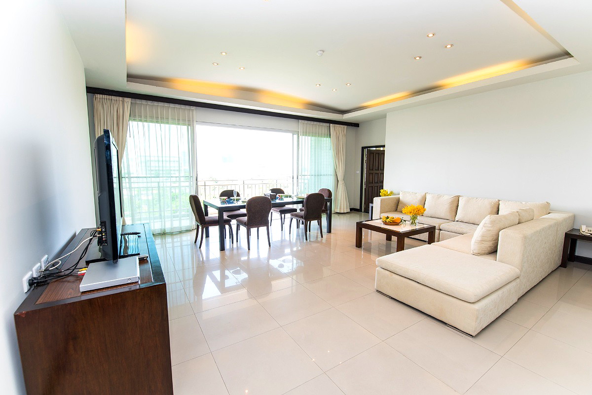Pictures of Baan Thirapa 1/22