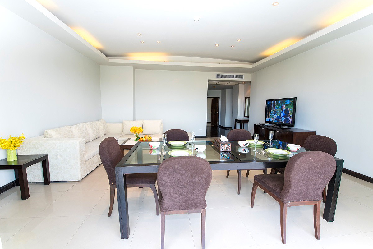 Pictures of Baan Thirapa 4/22