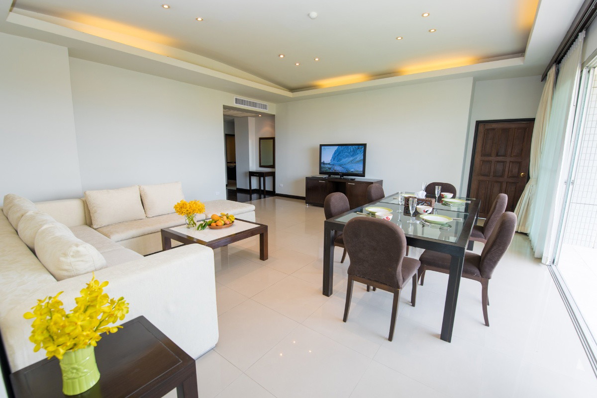 Condo · Sathon, bangkok — photo 3
