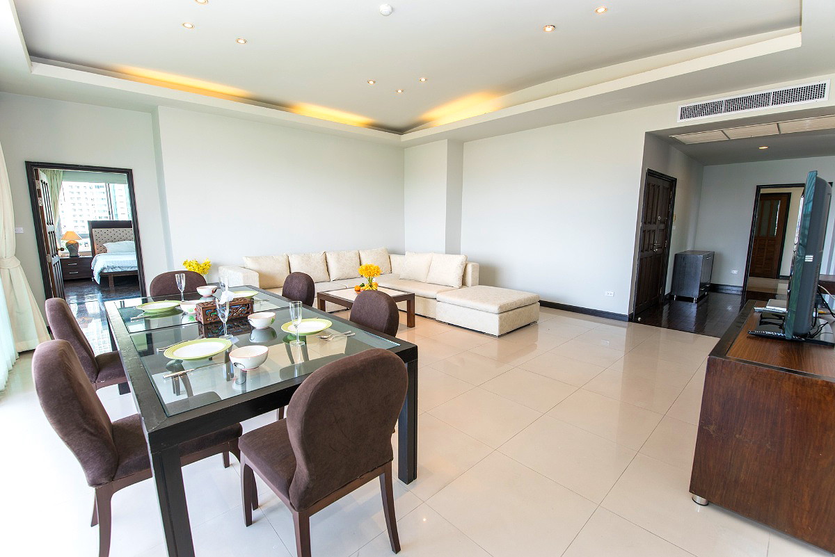 Pictures of Baan Thirapa 2/22