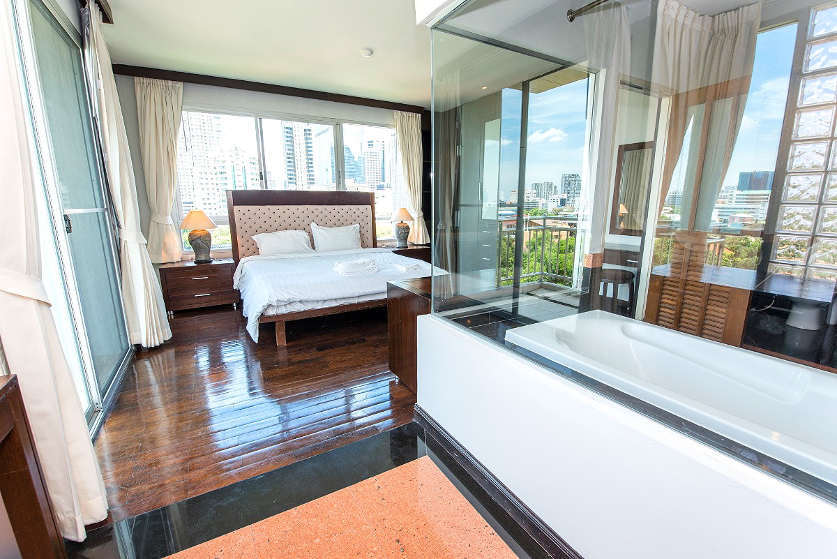 Pictures of Baan Thirapa 5/22