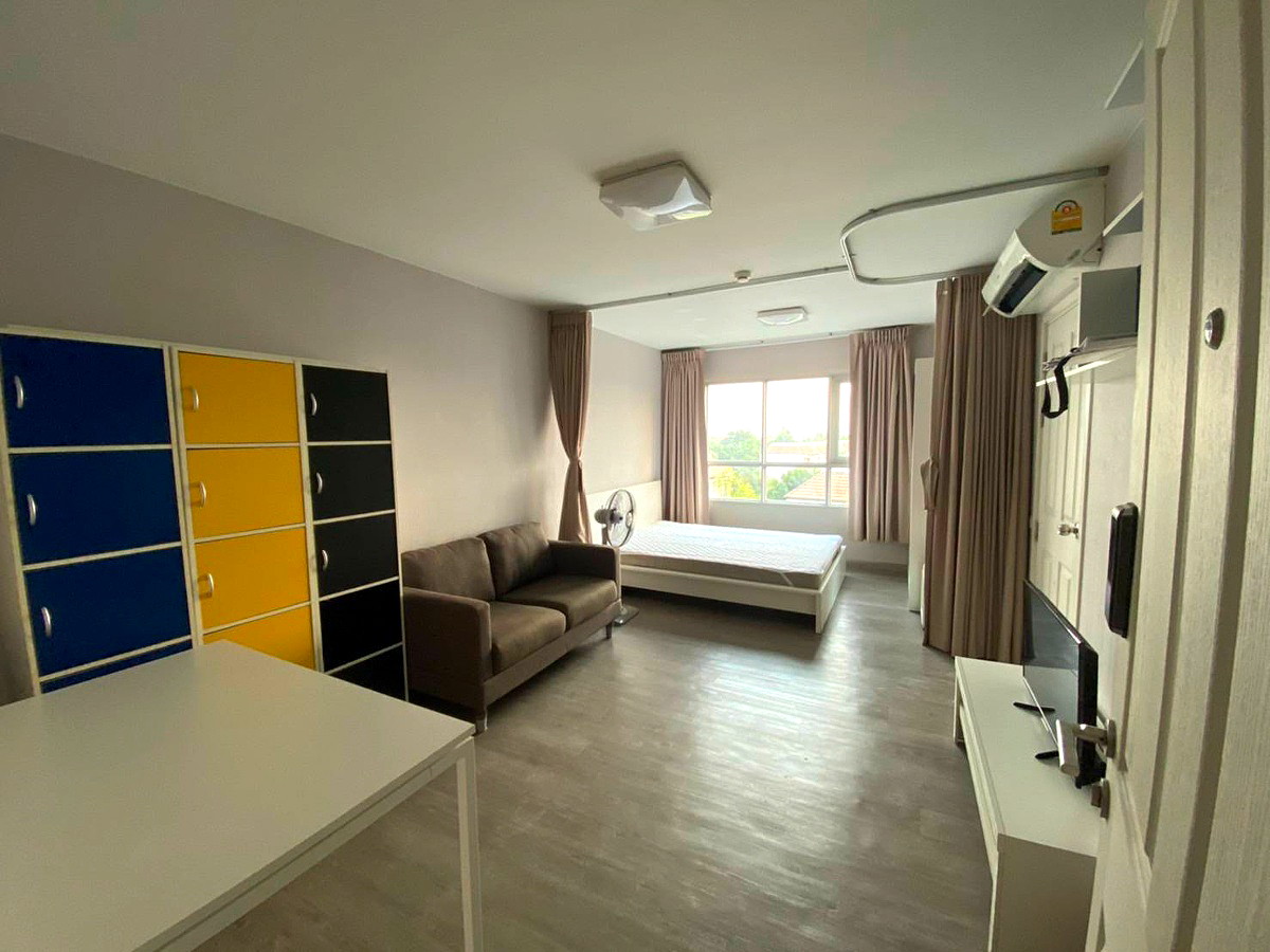 Pictures of Aspire Sathorn-Taksin(brick zone)  2/8