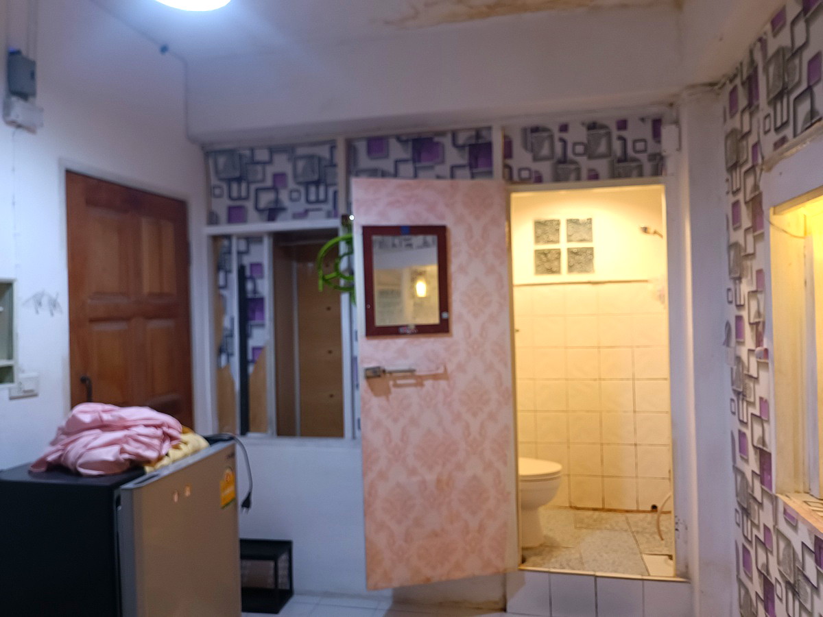 รูปภาพ ห้องพักรายเดือน  ถนนลาดพร้าว  หลังตลาดโชคชัย4  เดินไปขึ้นสายสีเหลืองได้ | อพาร์ทเม้นท์ หอพัก ที่พัก ห้องพัก - รูปที่ 7/15