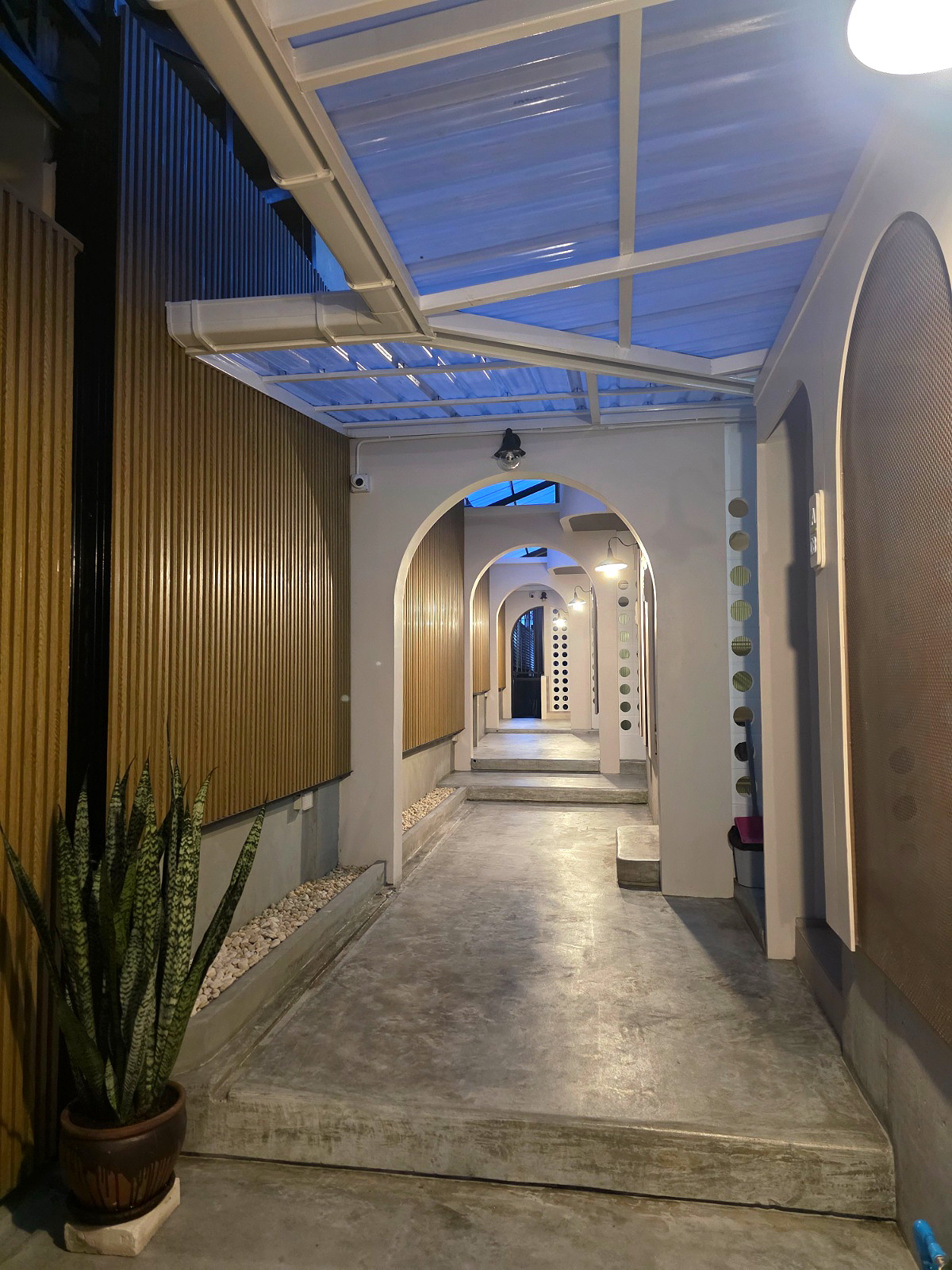 Pictures of Baanpiti (Female House) 11/11