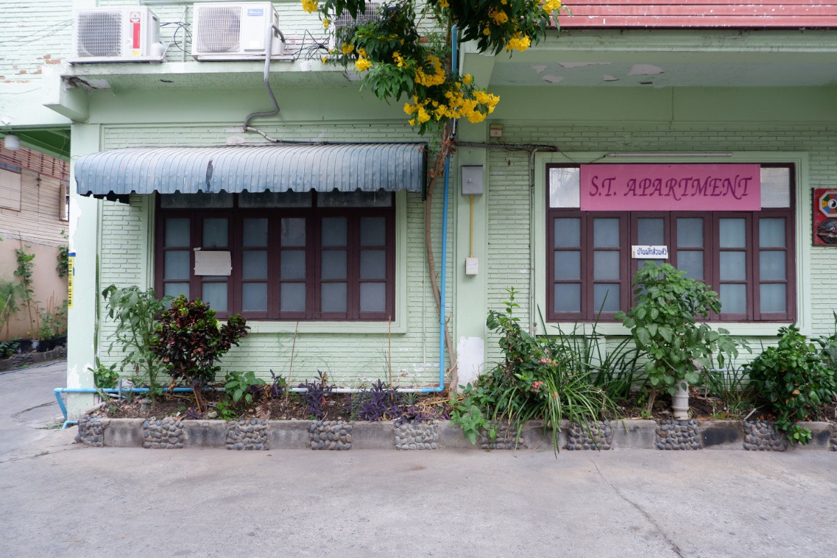 Condo · Dusit, bangkok — photo 2