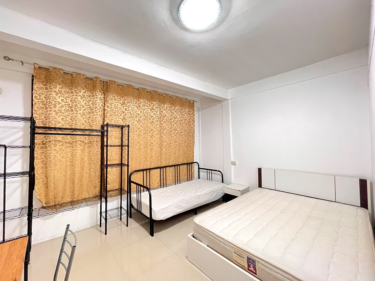 รูปภาพ ห้องพักส่วนตัวขนาดใหญ่ 1 ห้องนอน 1 ห้องนั่งเล่น ห้องน้ำในตัว พร้อมเฟอร์แอร์ ตู้เย็น ใกล้BTSสะพานควาย | อพาร์ทเม้นท์ หอพัก ที่พัก ห้องพัก - รูปที่ 3/11