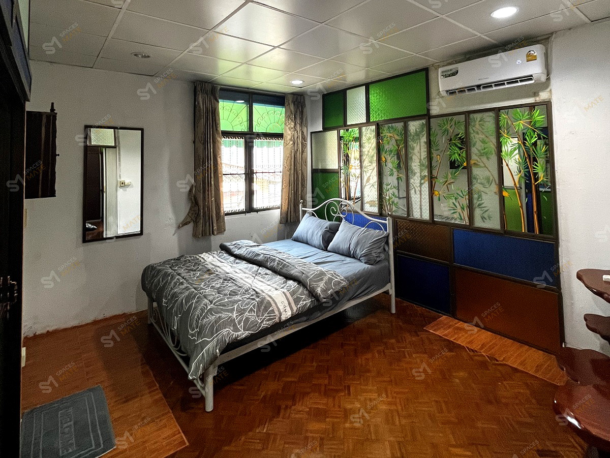 Pictures of S.T Apartment 9/32