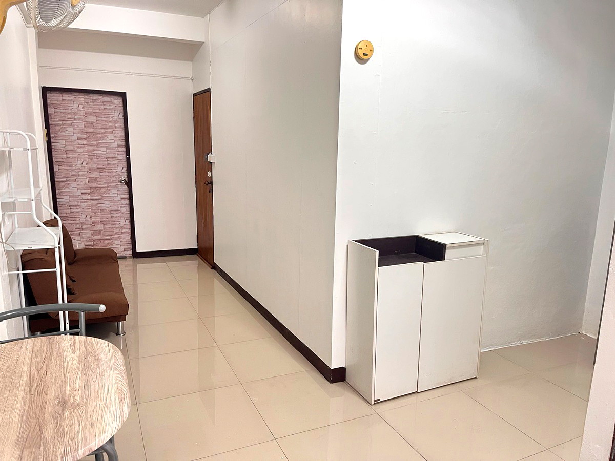รูปภาพ ห้องพักส่วนตัวขนาดใหญ่ 1 ห้องนอน 1 ห้องนั่งเล่น ห้องน้ำในตัว พร้อมเฟอร์แอร์ ตู้เย็น ใกล้BTSสะพานควาย | อพาร์ทเม้นท์ หอพัก ที่พัก ห้องพัก - รูปที่ 7/11