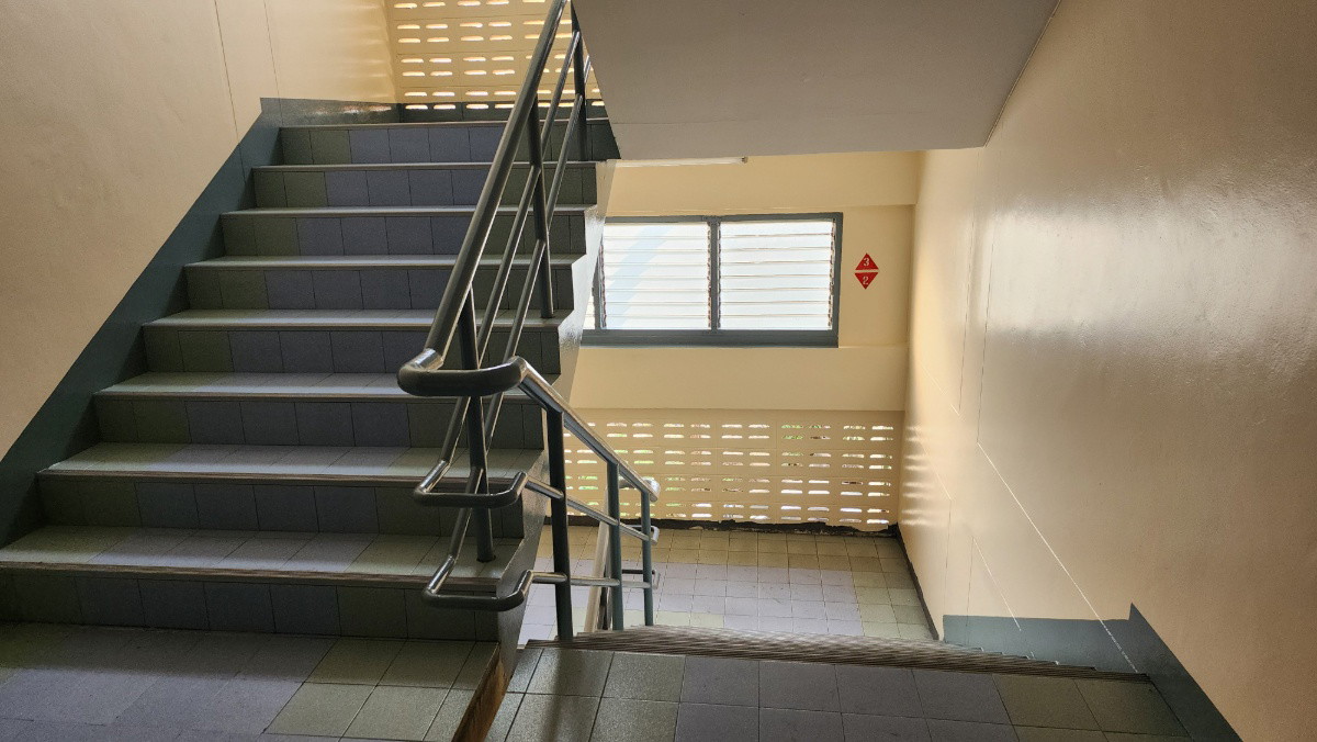 Condo — photo 2