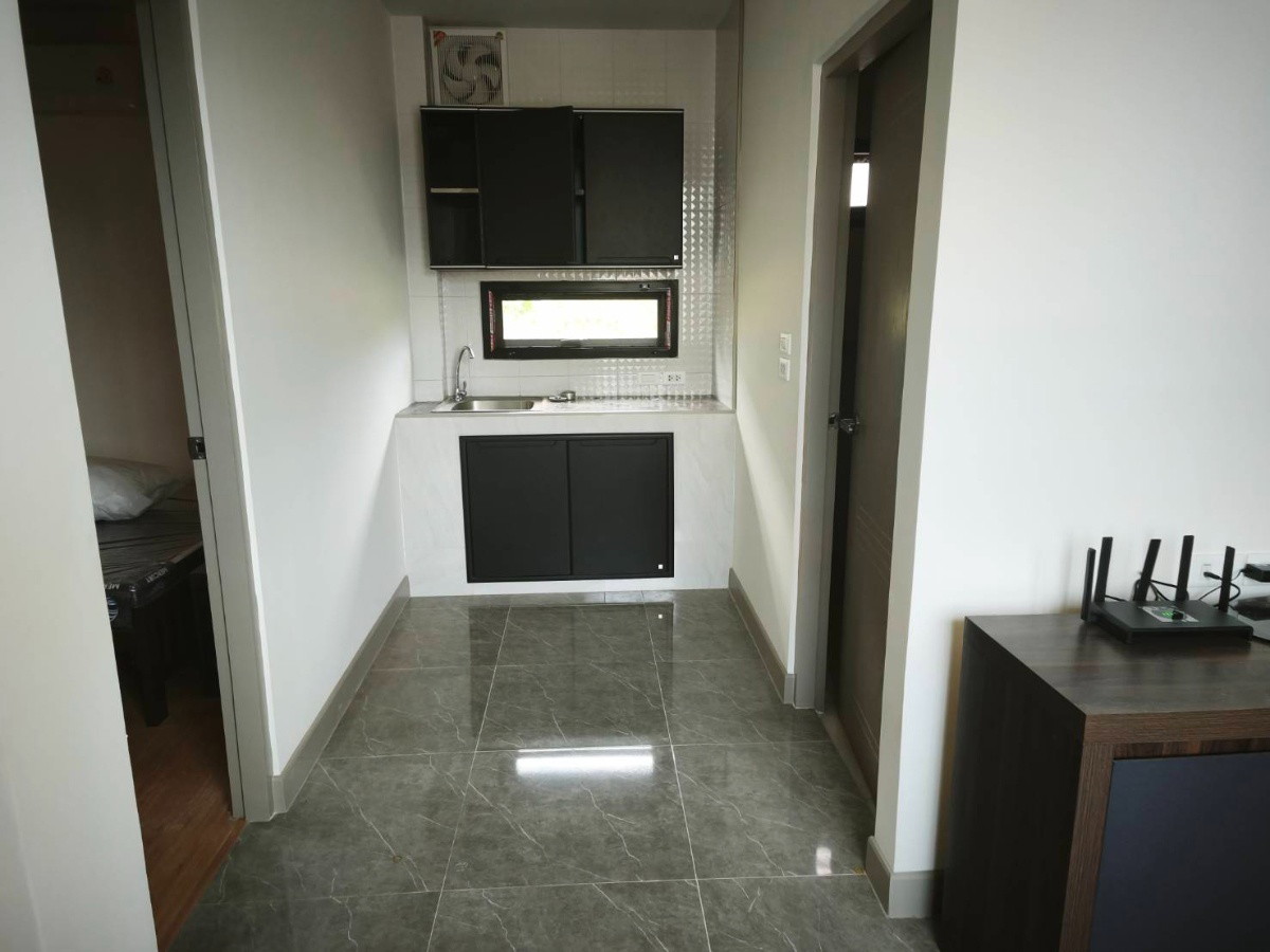 Condo · Khlong Luang — photo 3