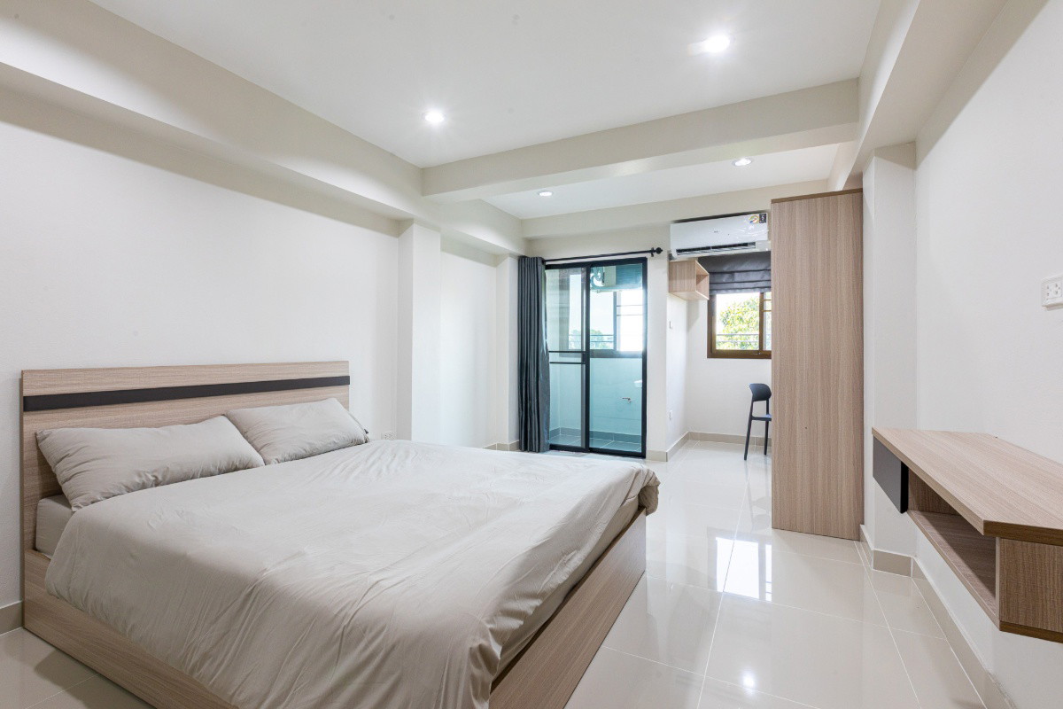 Condo · Bang Phli — photo 2