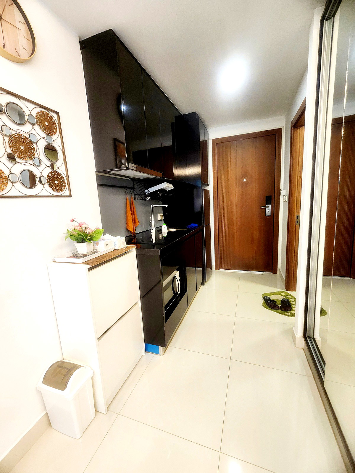 Pictures of Clubroyal wongamat pattaya  4/11