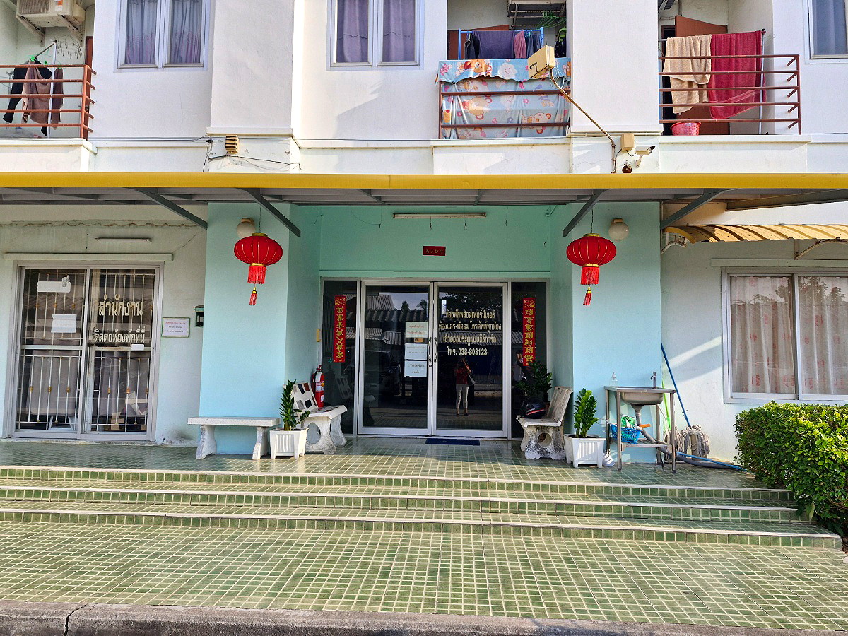 Pictures of EAKSIN APARTMENT 18/21