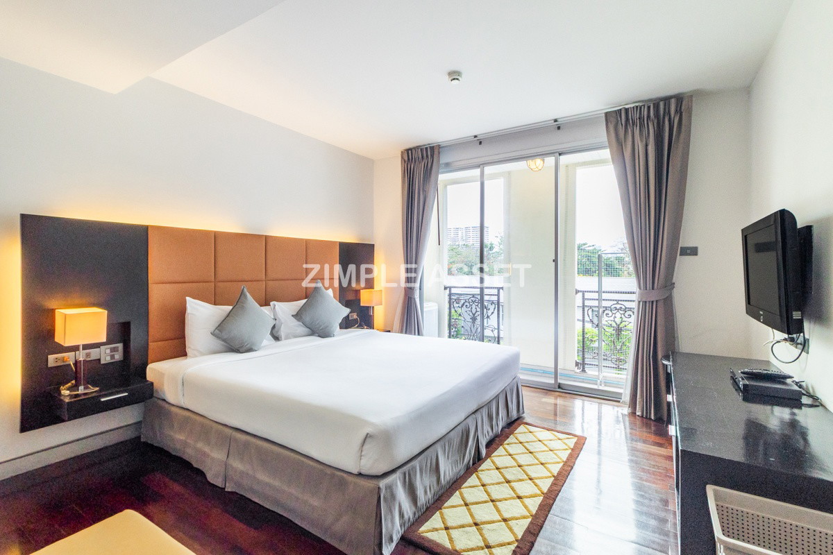 Condo · Watthana, bangkok