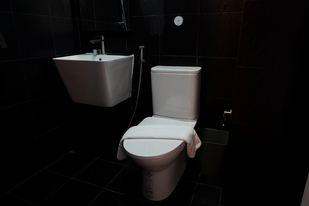 Pictures of RoomQuest Ratchada AI Hotel Opsian Technologies 10/11