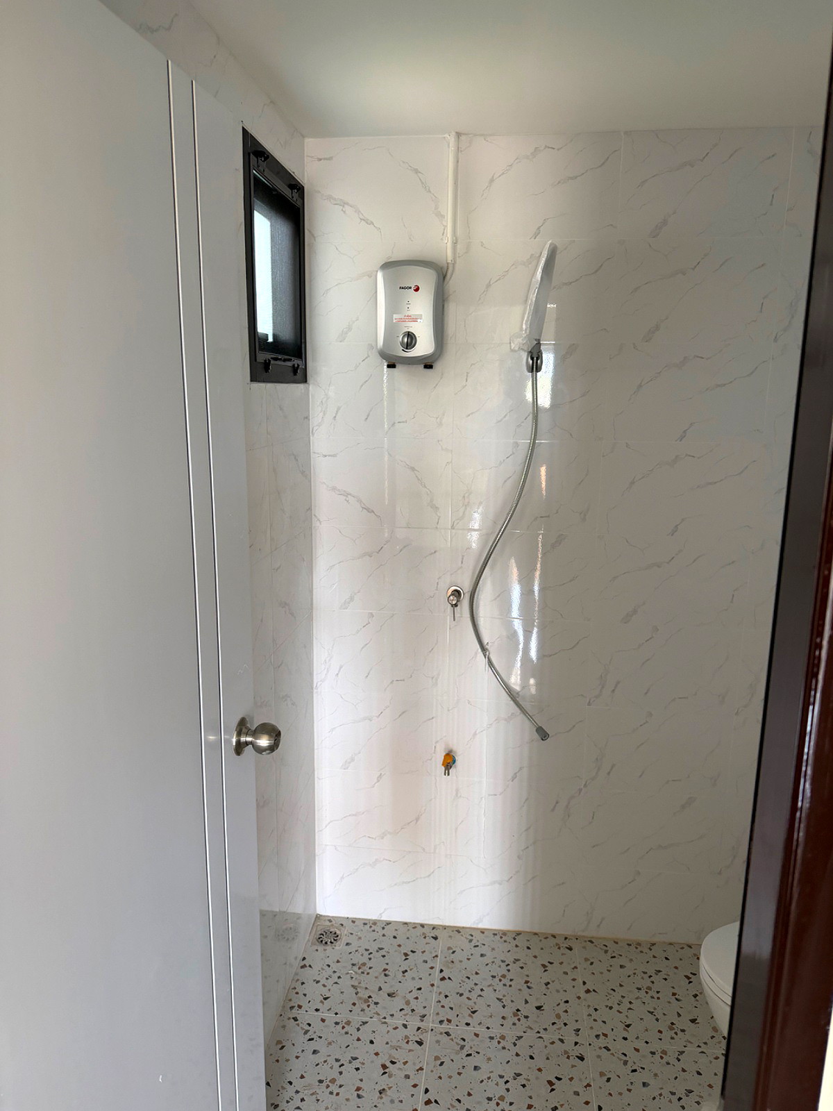 Pictures of P&P Apartment (Building B) 6/9