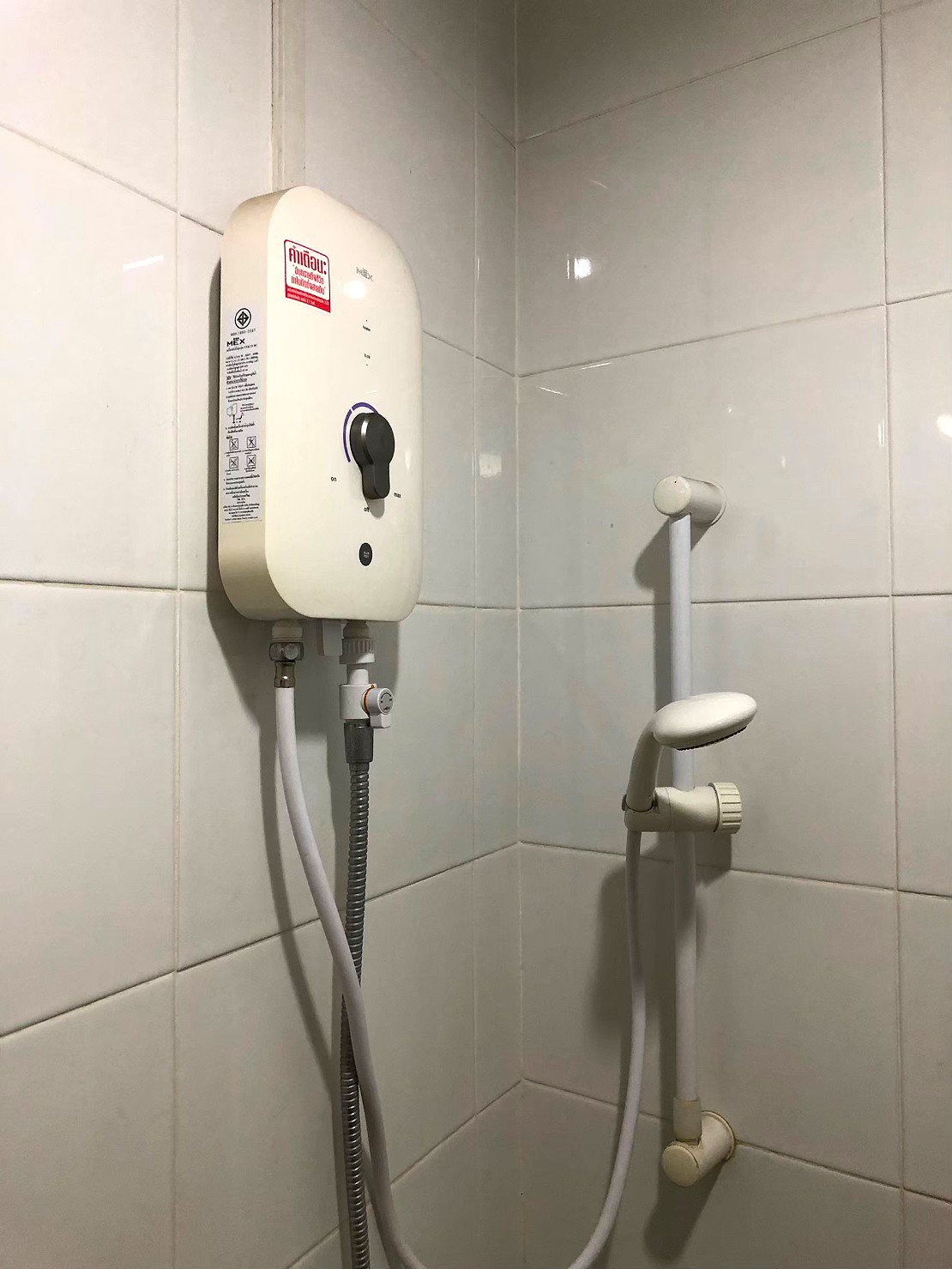 Pictures of Jittree Apartment 8/10