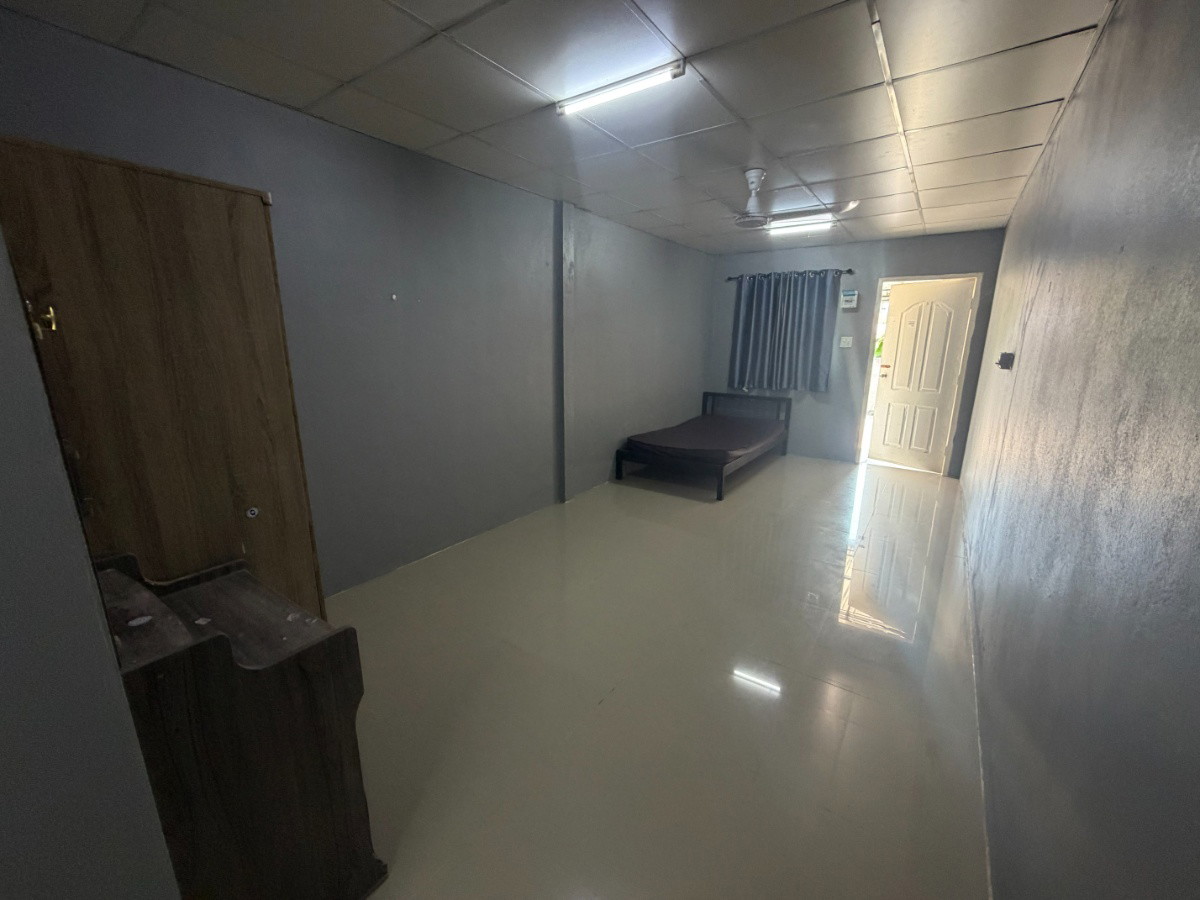 Condo — photo 5