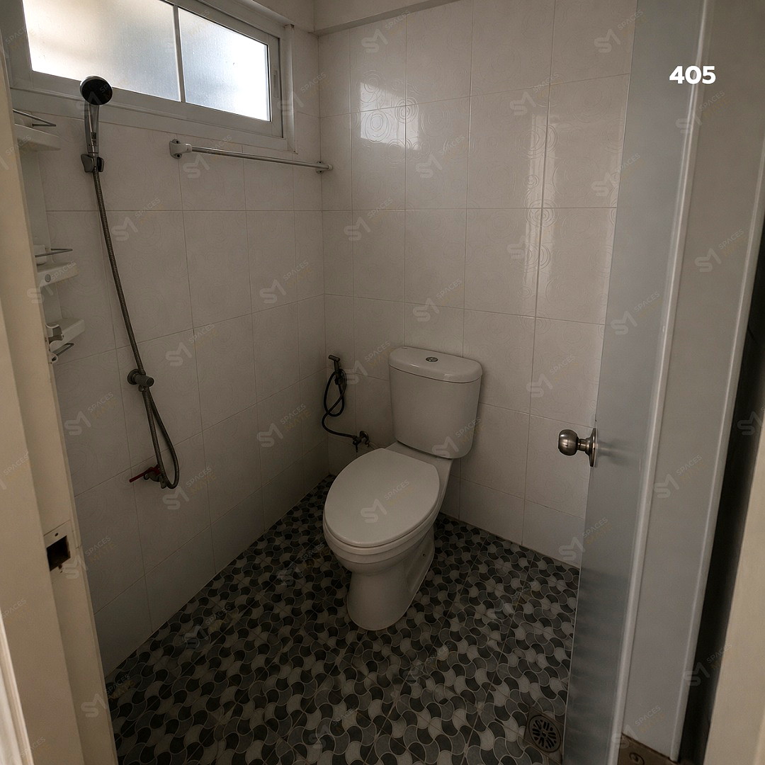 Pictures of P Apartment (Charan 37) near MRT Bang Khun Non & Fai Chai 9/18