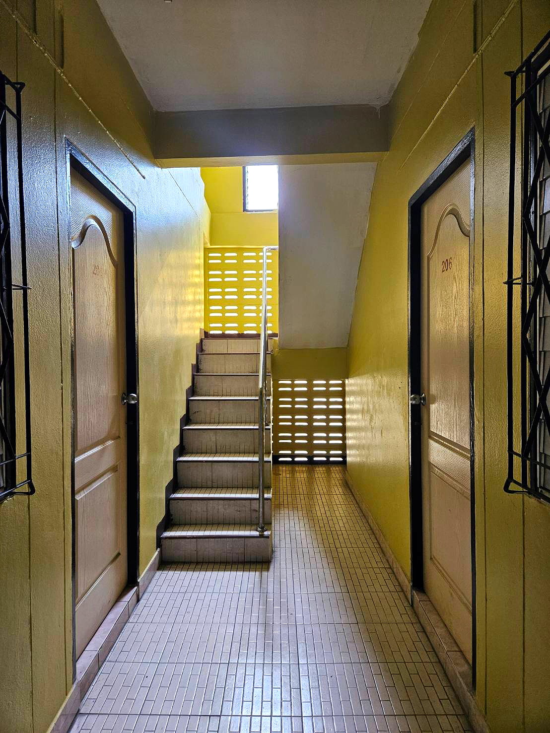 Pictures of Chongrak  Apartment 7/9