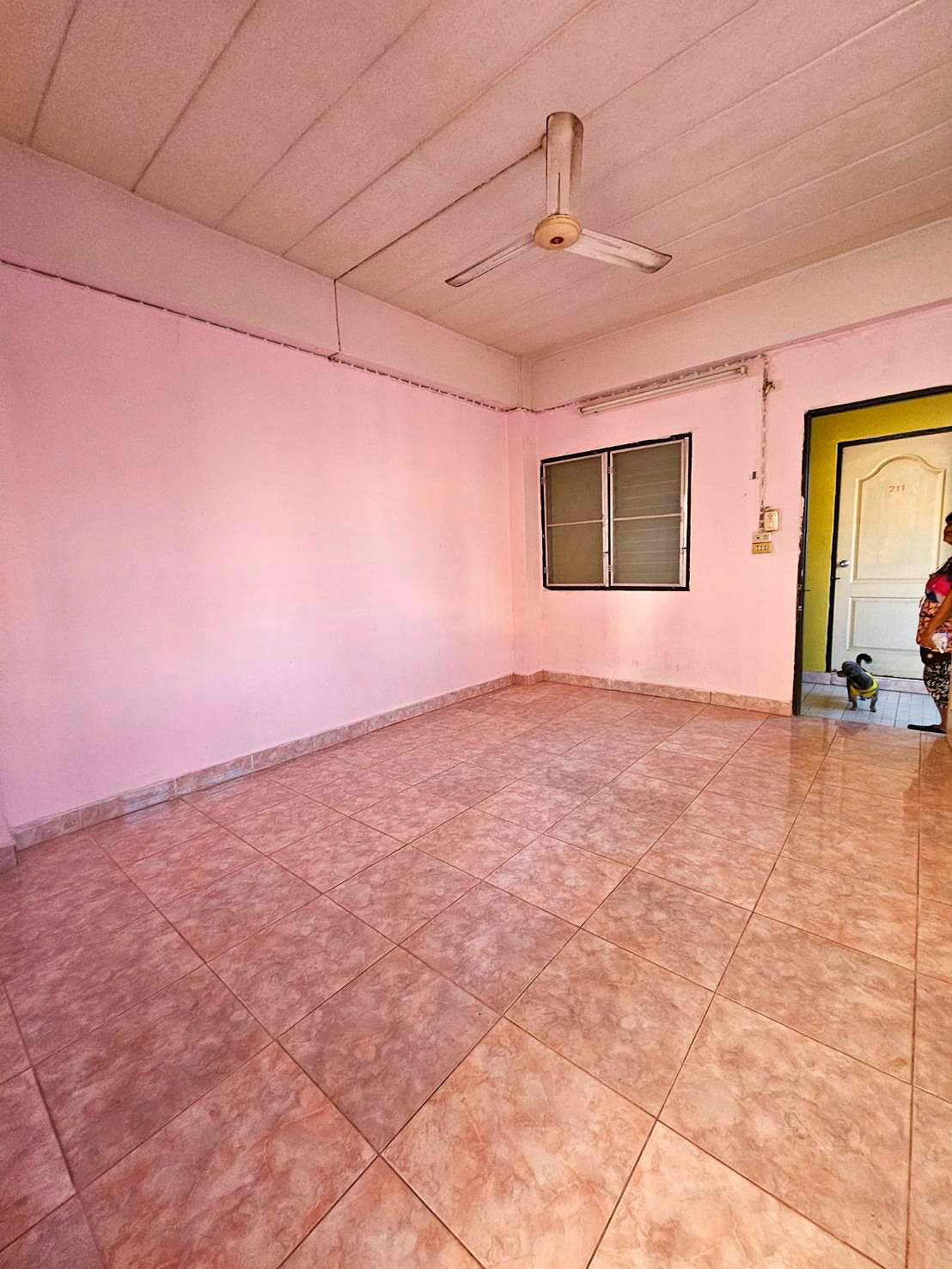 Pictures of Chongrak  Apartment 5/9