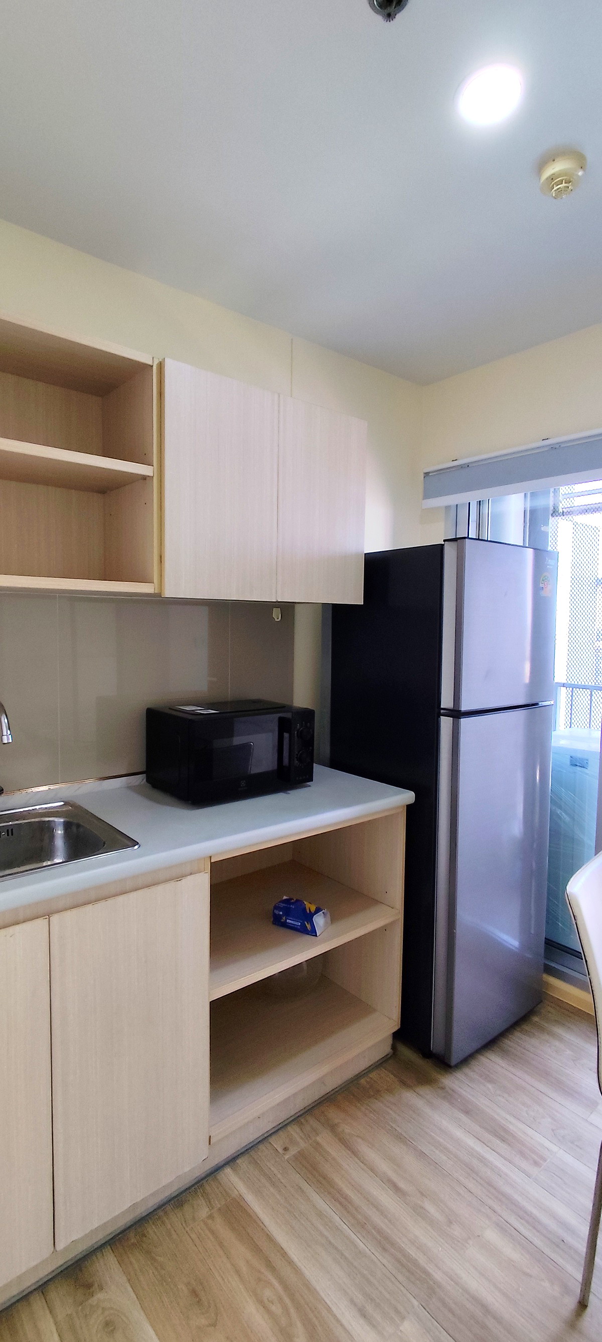 Pictures of ISSI Condo Suksawat 4/5