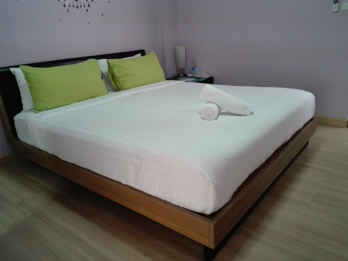 Condo · Saphan Sung, bangkok — photo 3
