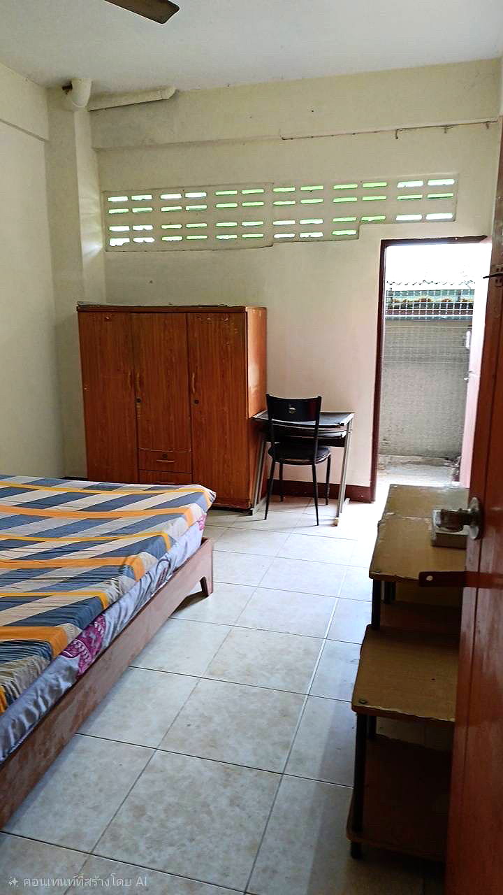 Pictures of Baan San Suk at Suksawad 38 2/2