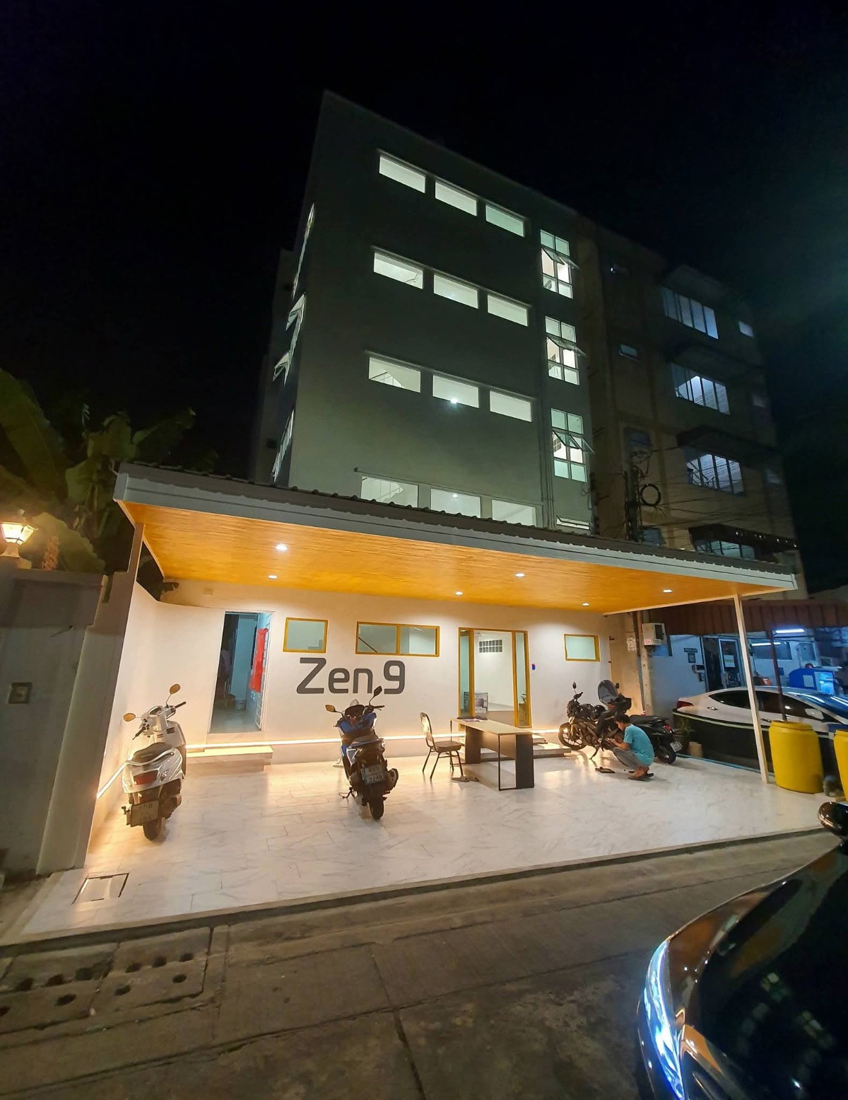 Condo · bangkok — photo 1