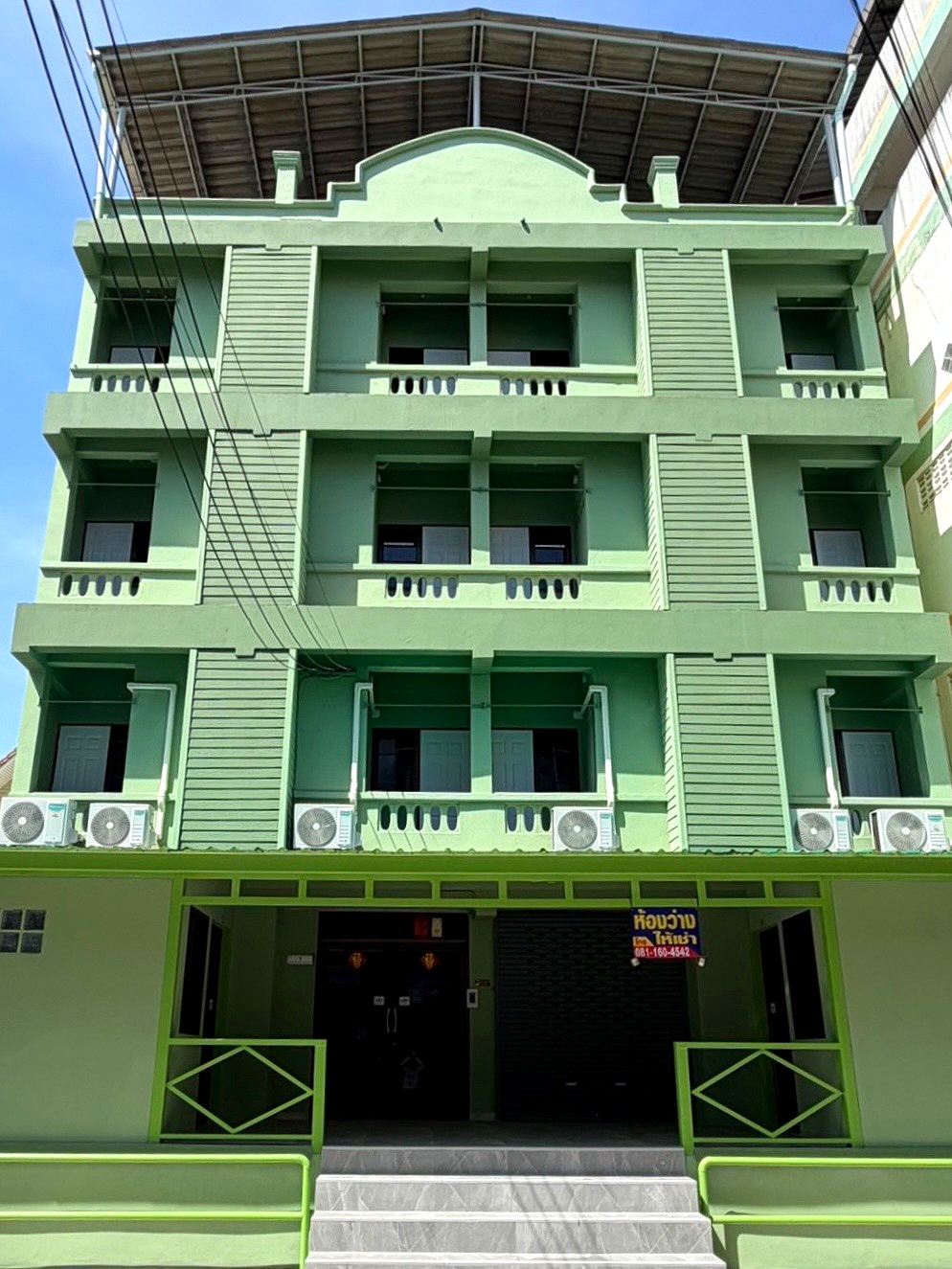 Pictures of Room in Ekkachai 53 1/14